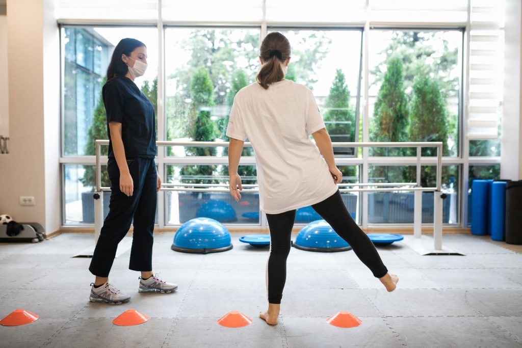 Si të Zgjidhni Kliniken e Duhur të Fizioterapisë? Udhëzuesi Juaj për Rikuperim të Sigurt – Expert Physiotherapy